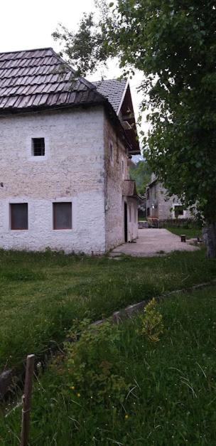 Guesthouse Mehmeti Valbone Buitenkant foto